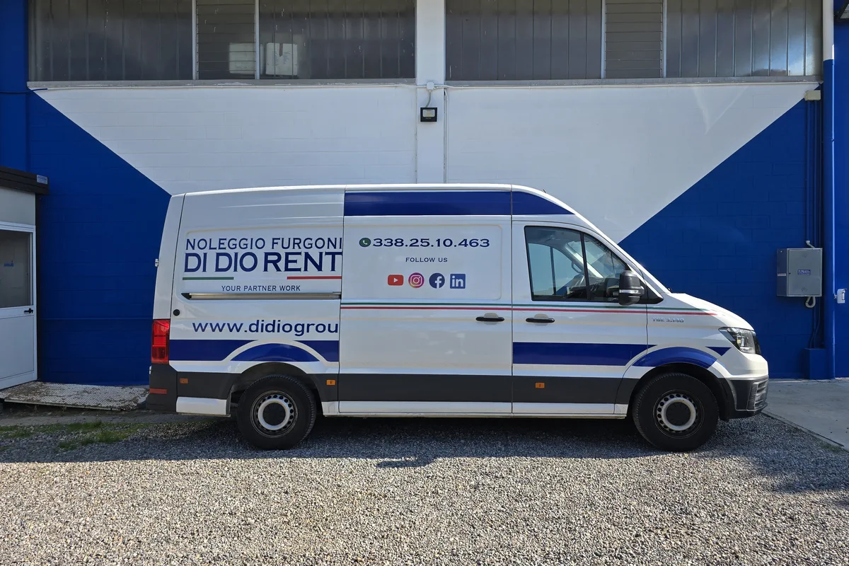 D01 Noleggio Furgone tetto alto passo medio MAN TGE 3.140 web