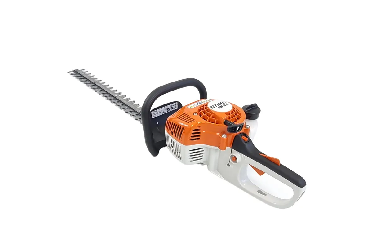 H04 Noleggio tagliasiepi STIHL HS 45 web