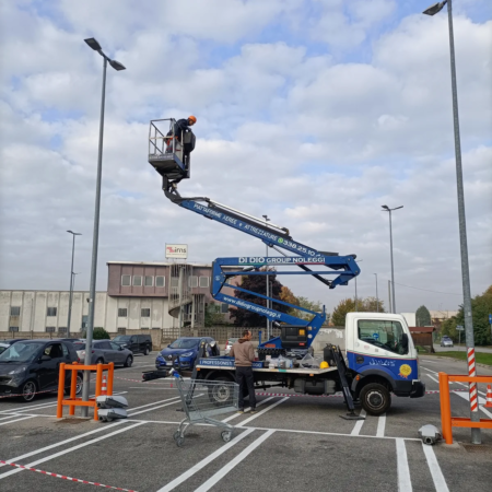 Noleggio Piattaforme Aeree Semoventi Articolati Milano Como Varese Featured web